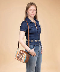 Wrangler canvas crossbody bag in BR
