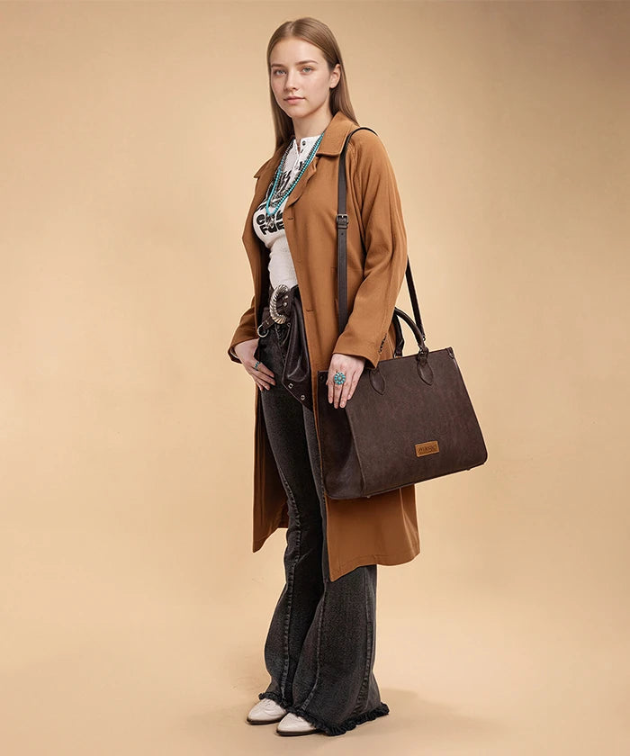 Wrangler Classic Top Handle Tote Bag in Coffee