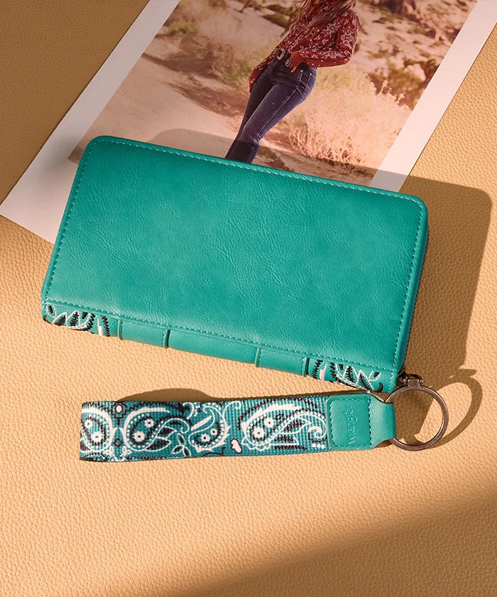 Wrangler western paisley wristlet in TQ