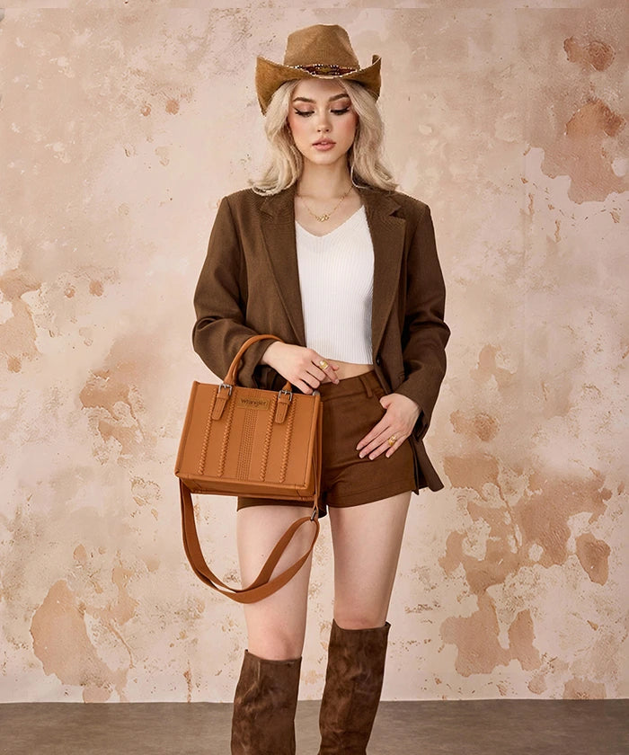 Wrangler Concealed Carry Tote Bag in BR