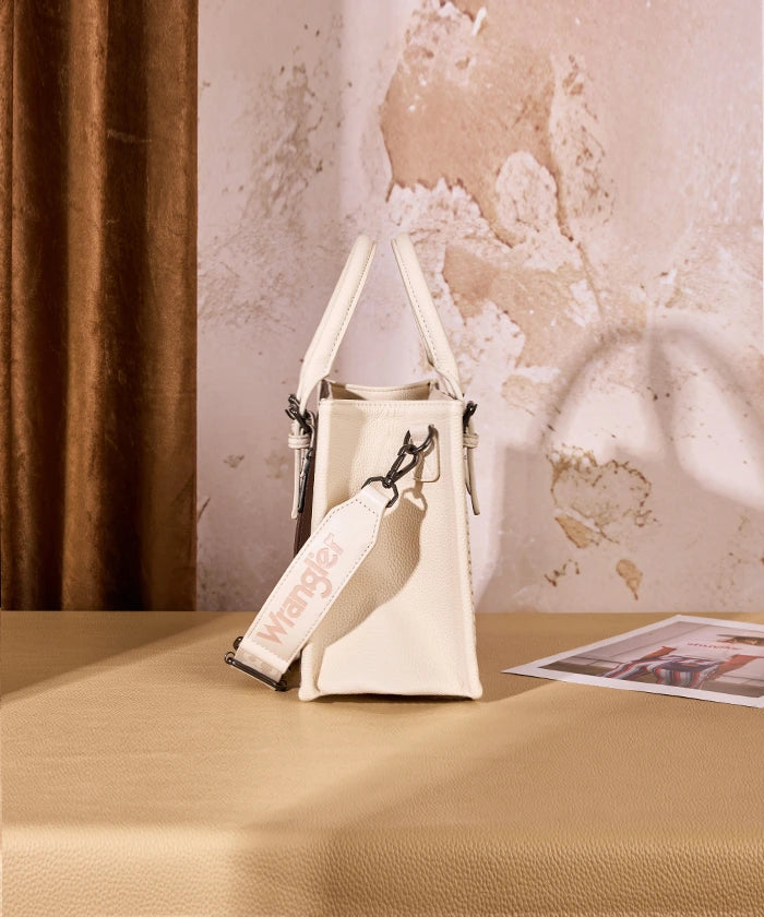 Wrangler Concealed Carry Tote Bag in CF-BG