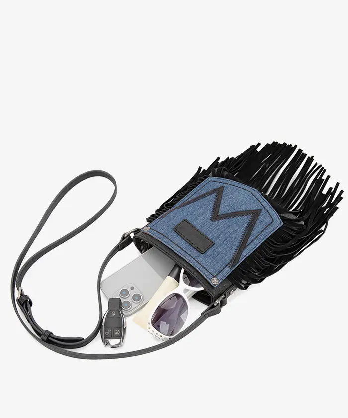 Wrangler Fringe Crossbody Purse in BK