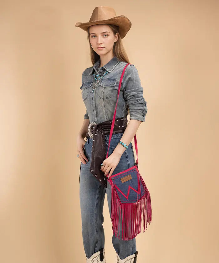 Wrangler Fringe Crossbody Purse in HPK