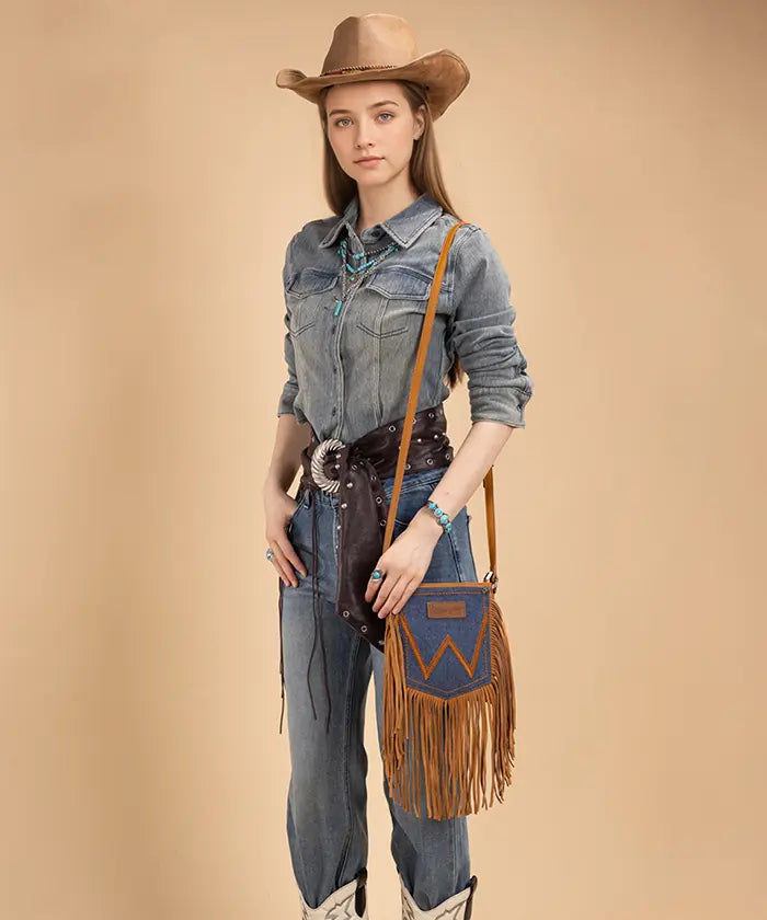 Wrangler Fringe Crossbody Purse in LBR