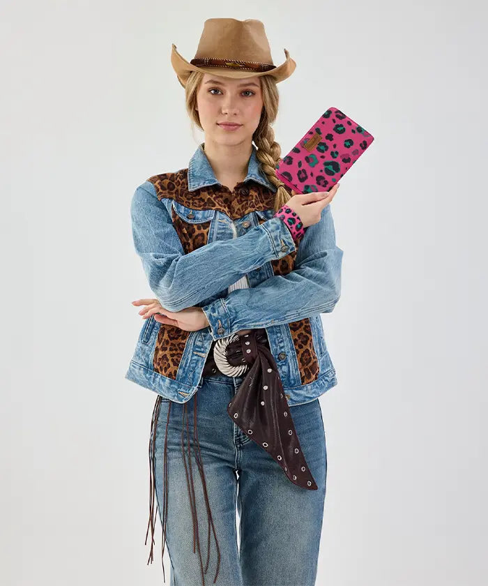 Wrangler Leopard Print Wallet in HPK