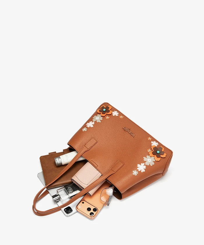 Wrangler 3D Floral Appliqués Tote Bag in BR