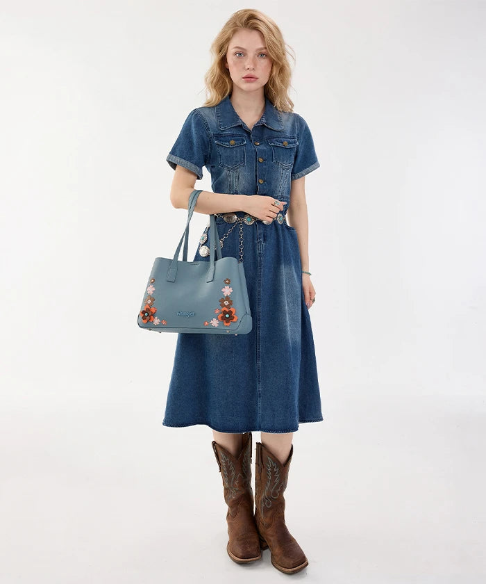 Wrangler 3D Floral Appliqués Tote Bag in JN