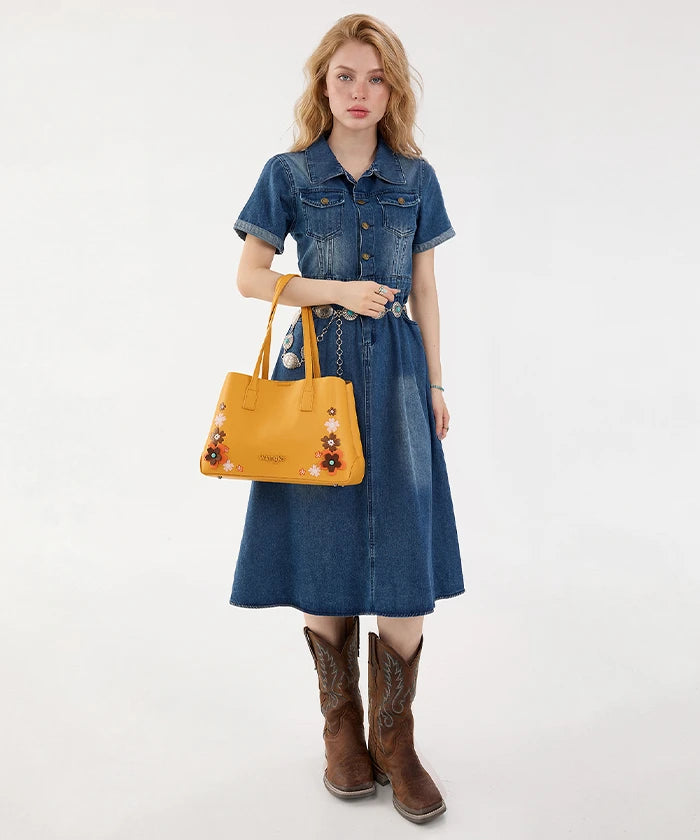 Wrangler 3D Floral Appliqués Tote Bag in YL
