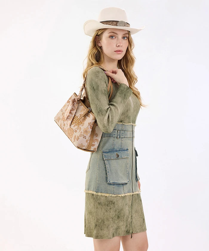Wrangler Vintage Floral Print Canvas Shoulder Bag in GD