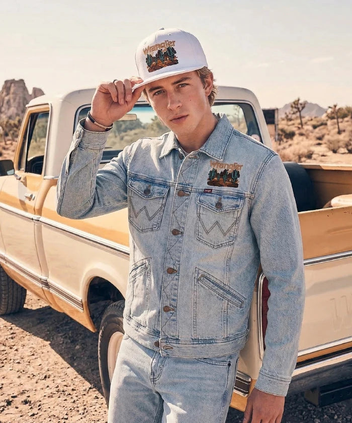 Wrangler Embroidered Baseball Cap in White