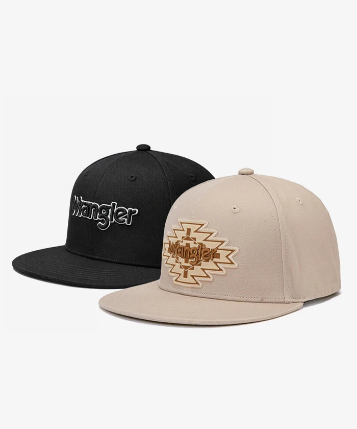 Wrangler Aztec Embroidered Snapback Hat in TN
Wrangler Script Logo Flat-Bill Hat in Black