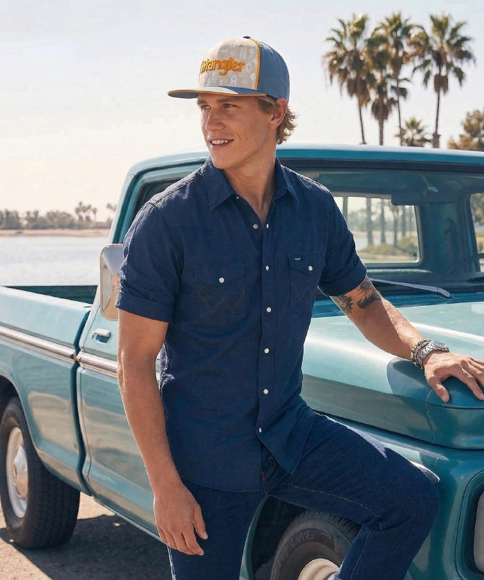 Wrangler Blue Snapback Hat with Aztec Pattern Front Panel
Wrangler Classic Black Snapback Hat with 3D Script Logo