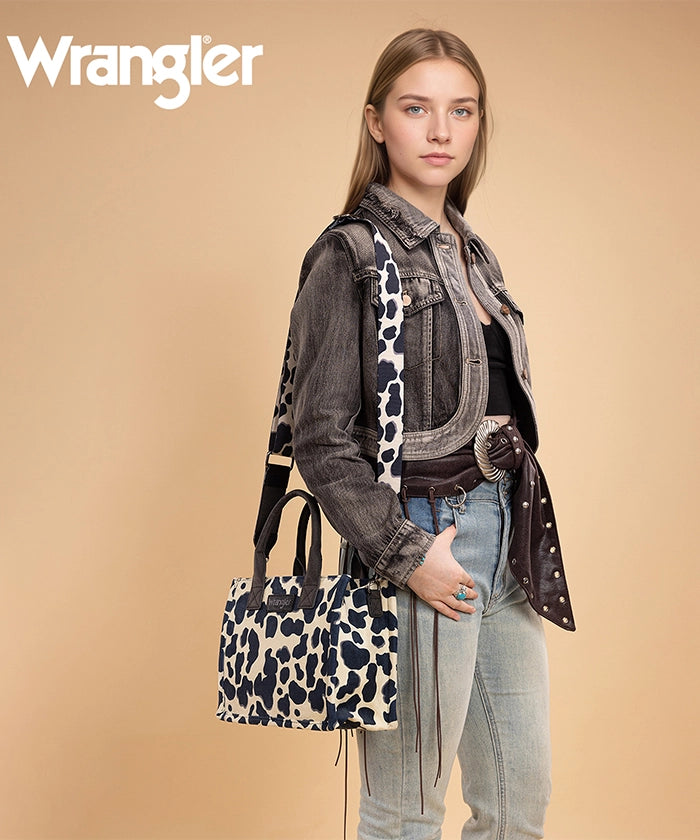 Wrangler All-over Leopard Print Tote Bag Black