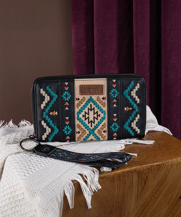 Wrangler Aztec Embroidered Whipstitch Wristlet Black