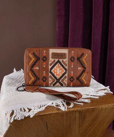 Wrangler Aztec Embroidered Whipstitch Wristlet Brown