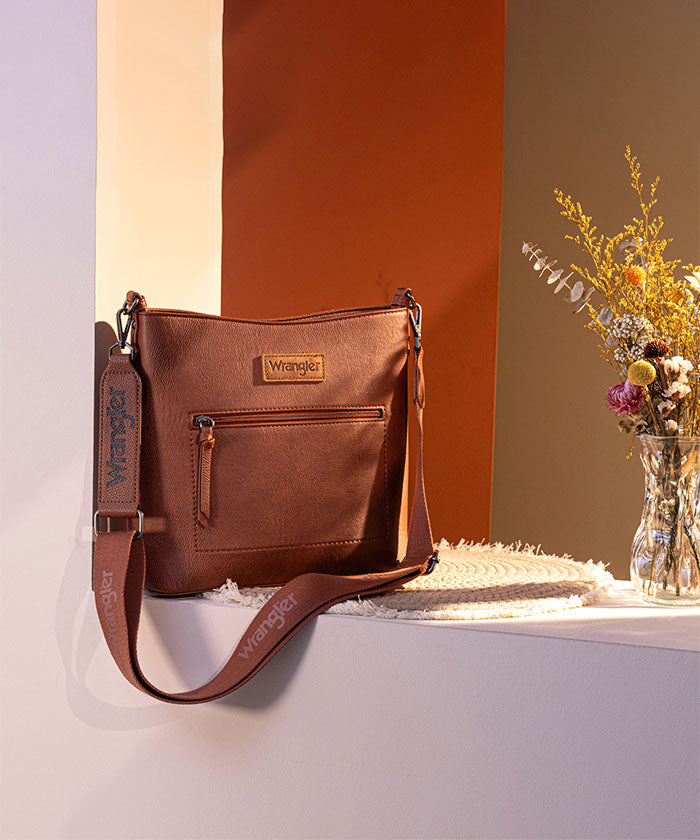 Wrangler_Casual_Plain_Zipper_Crossbody_Bag_Brown