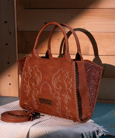 Wrangler_Embroidered_Boot_Scroll_Tote_Bag_Brown