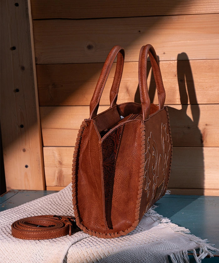 Wrangler_Embroidered_Boot_Scroll_Tote_Bag_Brown