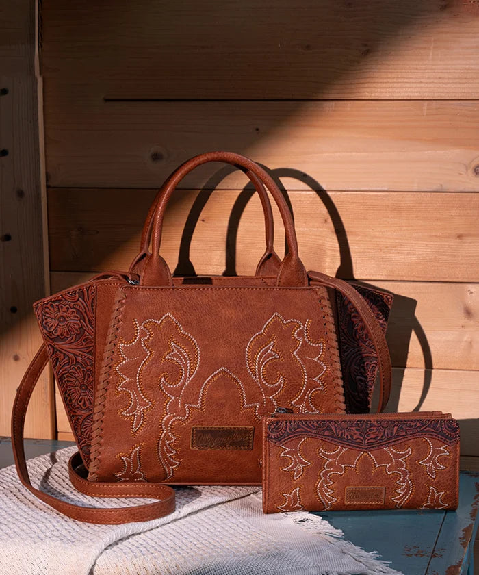 Wrangler_Embroidered_Boot_Scroll_Tote_Bag_Set