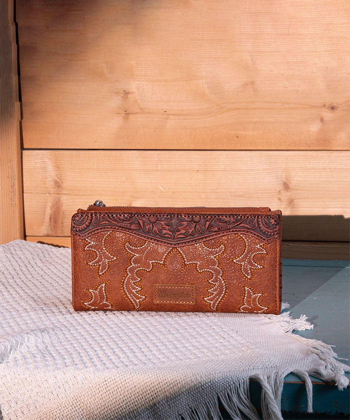 Wrangler_Embroidered_Boot_Scroll_Wallet_Brown