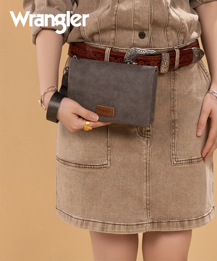 Wrangler Leather Printed Wristlet Grey
