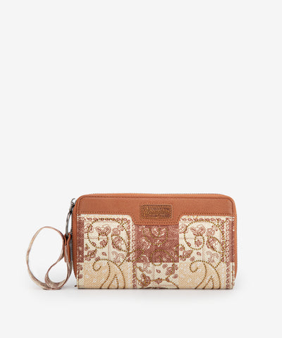 Wrangler_Paisley_Printed_Wristlet_Brown