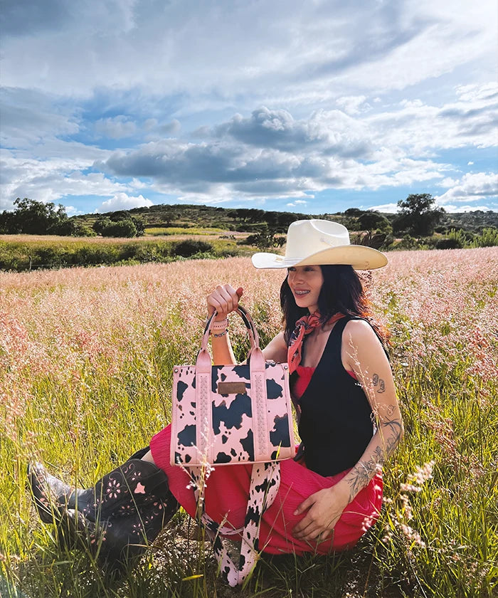 Wrangler Cow Print Concealed Crossbody Bag Set