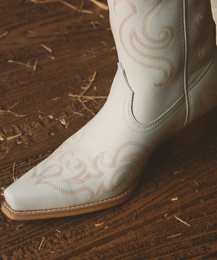 Women's Bright Side Embroidered Round Toe Western  Boots